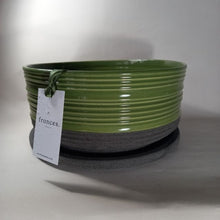 Load image into Gallery viewer, Salad Bowl With Base - Forrest Green
